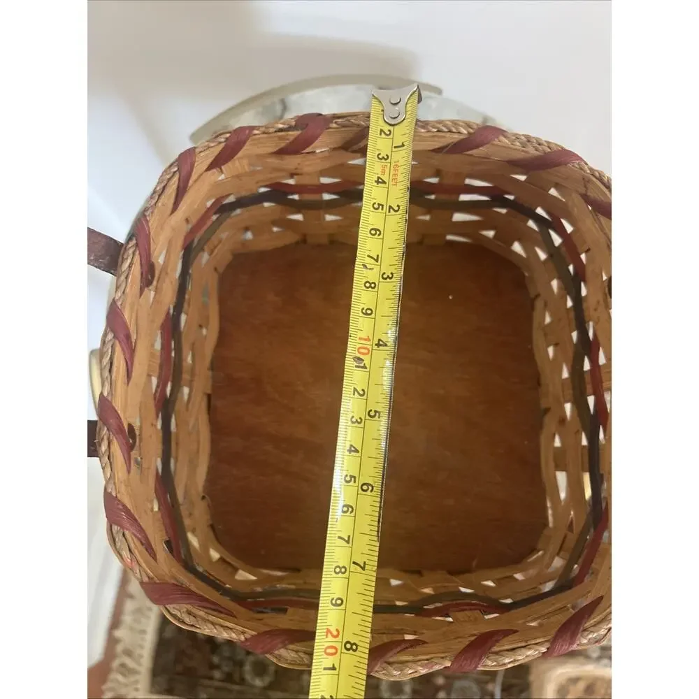 Vtg Amish Hand Woven Basket Enos Schrock Jerusalem OH 2001 Signed Wooden Base